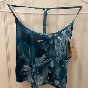 Nike Cropped Tank Top